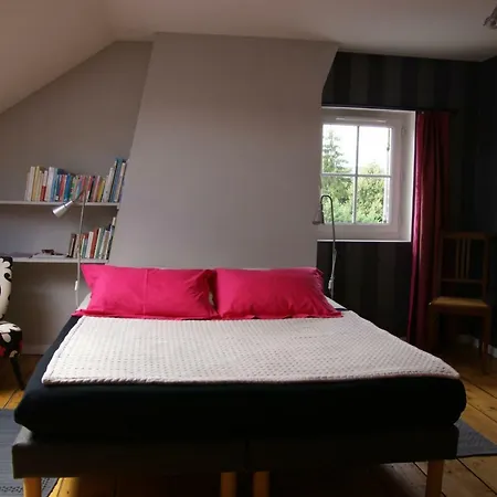 Nocleg ze śniadaniem Chambres D'hotes De La Foulonniere Louviers